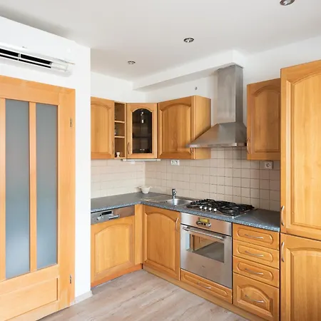 B.o.b. Klimentska Apartment Prague